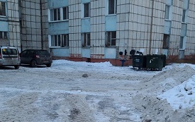 Механизированная уборка придомовой территории по адресу ул. Фонтанная, 1а/2 Механизированная уборка придомовой территории по адресу ул. Фонтанная, 1а/2